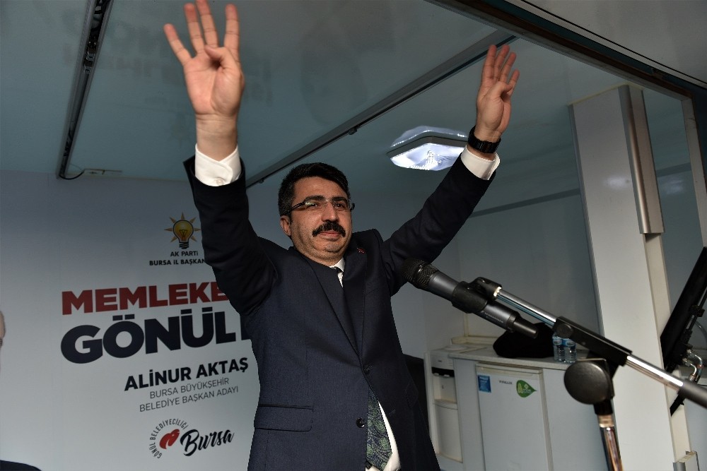 Oktay Yılmaz’a büyük ilgi 