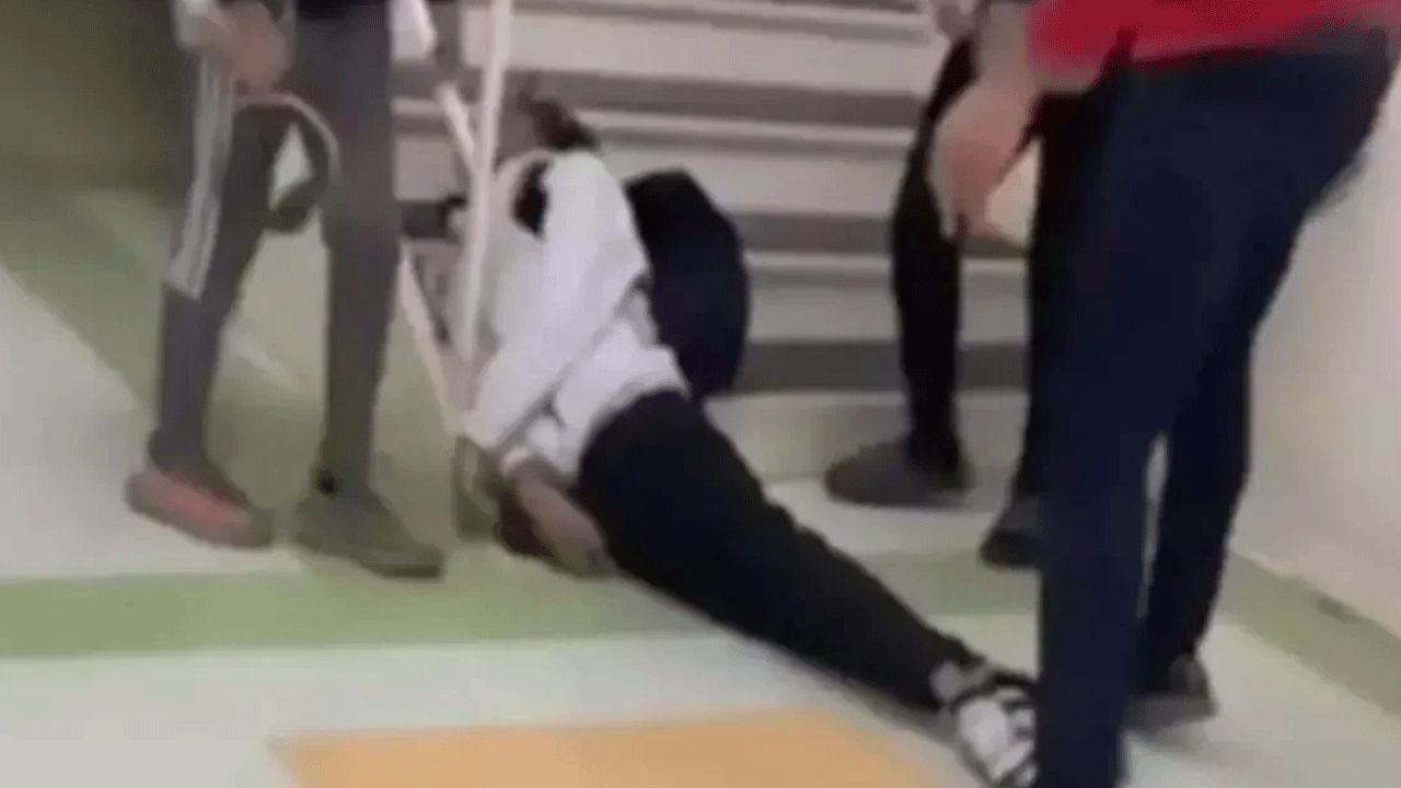 Okul basan veli başka bir öğrenciyi öldürmeye çalıştı!