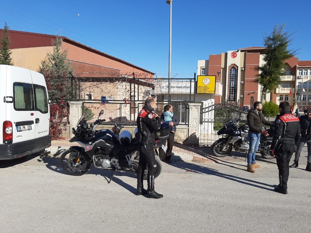 Okul çevrelerinde güvenlik uygulaması 