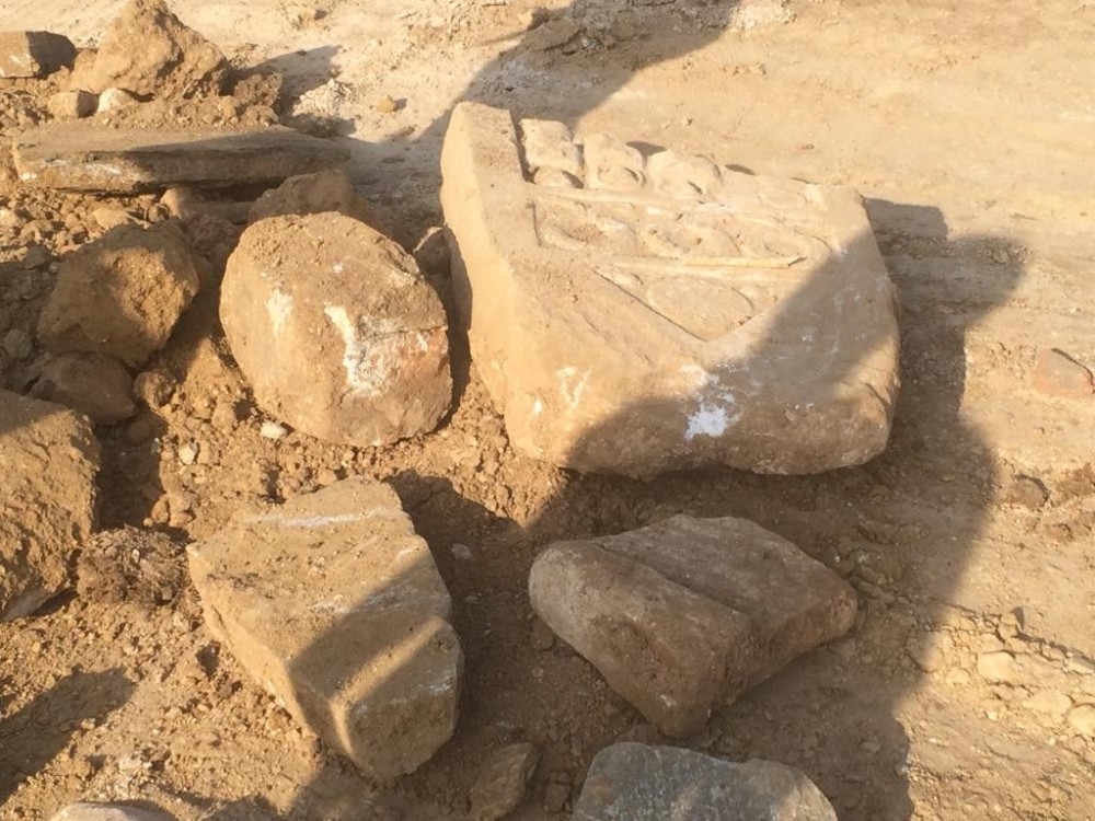 Okul inşaatından Roma mezarı çıktı 