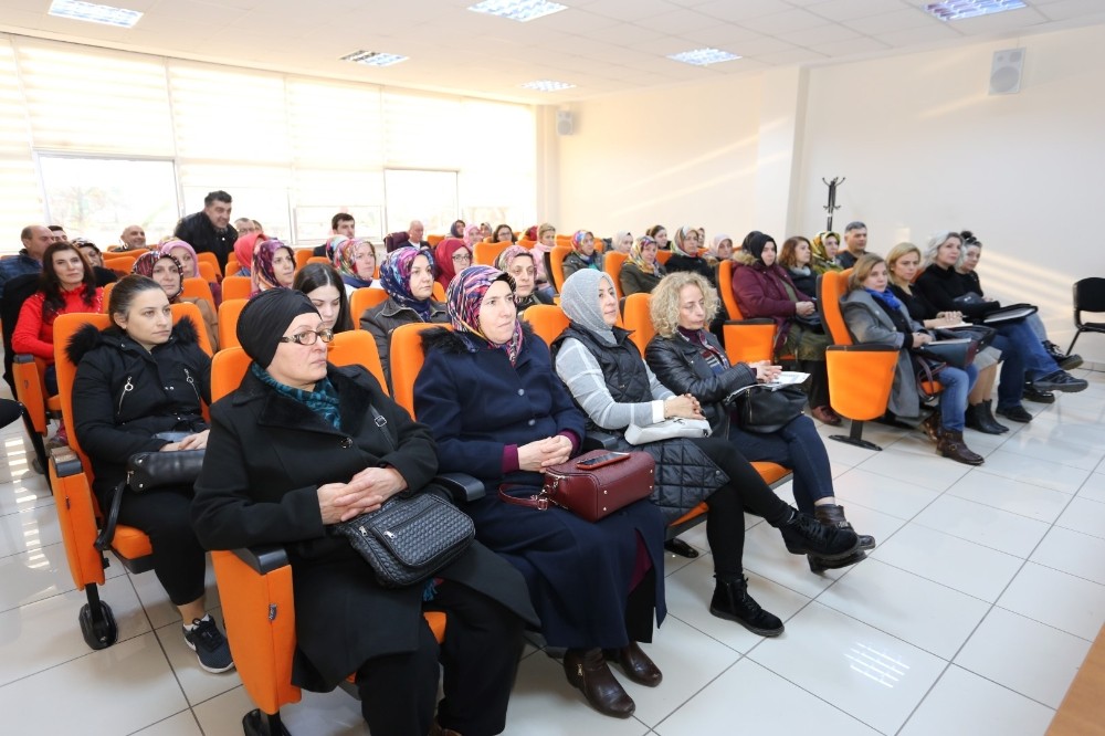 Okul kantincilerine ilk yardım eğitimi verildi 