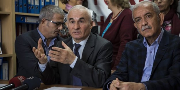 Okul kıyafetleri el yakıyor