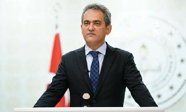 Okul kütüphanelerindeki kitap sayısı 100 milyona çıkacak