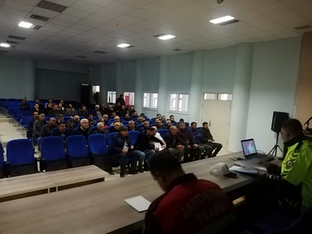 Okul servis şoförlerine seminer 