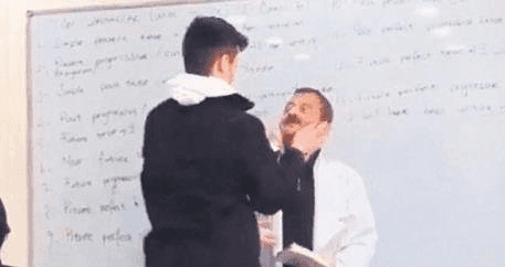 Okuldaki o edepsizliğe çok sert tepki