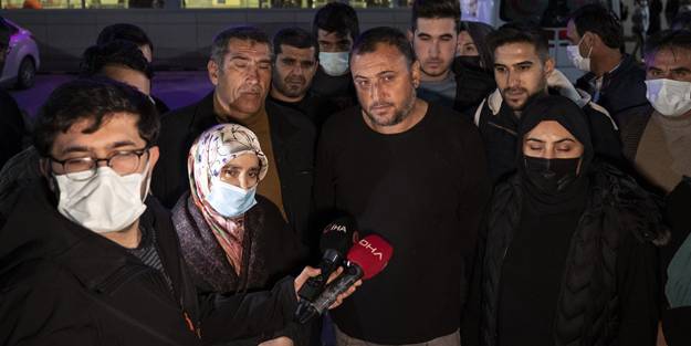 Okuldan dönerken köpeklerin saldırısına uğrayan 12 yaşındaki çocuk yoğun bakıma alındı!