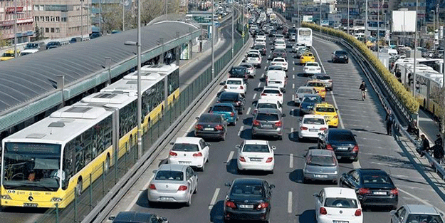 Okullar açıldı… İstanbul trafiğindeki son durum