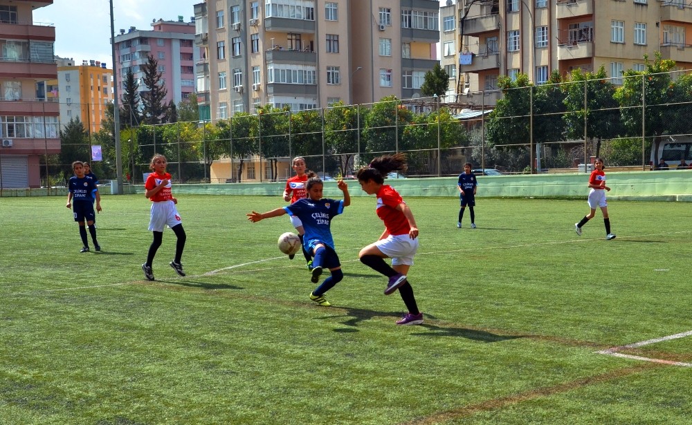 Okullar Arası Yıldızlar Futbol İl Birinciliği tamamlandı 