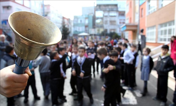 Okullar bu hafta mı açılacak? İlkokullar ortaokullar liseler ne zaman açılacak?