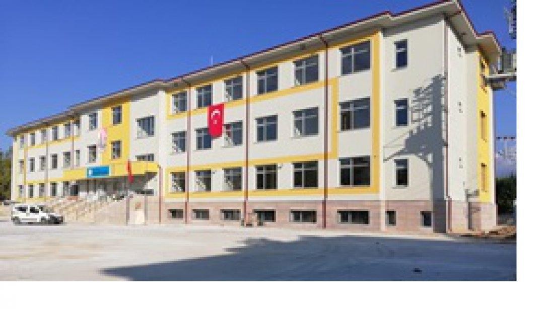 Okullar erken açılıyor! Ders saatlerinde de değişiklik olacak!