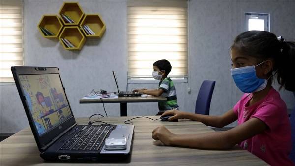 Okullar kapanacak mı? Uzaktan eğitim yeniden başlayacak mı?