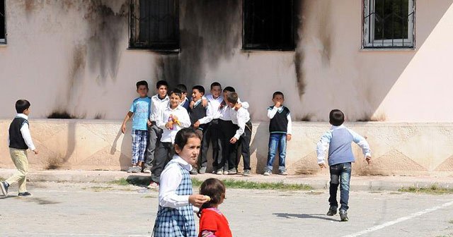 Okullara saldırı talimatı veren teröriste ağırlaştırılmış ceza