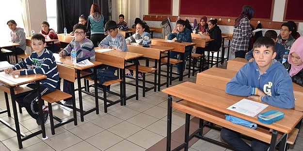 Okullarda 4 yılı dolduran yöneticilerin görevi sona eriyor