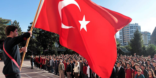 Okullarda Filistinli şehitler için saygı duruşu!