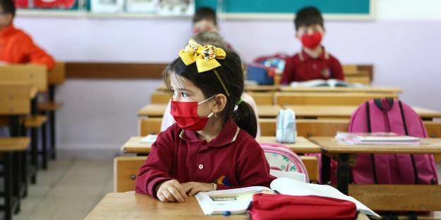 Okullarda koronavirüs rehberi güncellendi