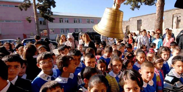 ‘Okulların açılacağı pazartesi günü…’