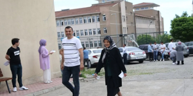 Okumanın yaşı başı yok! 84 yaşında YKS'ye girdi