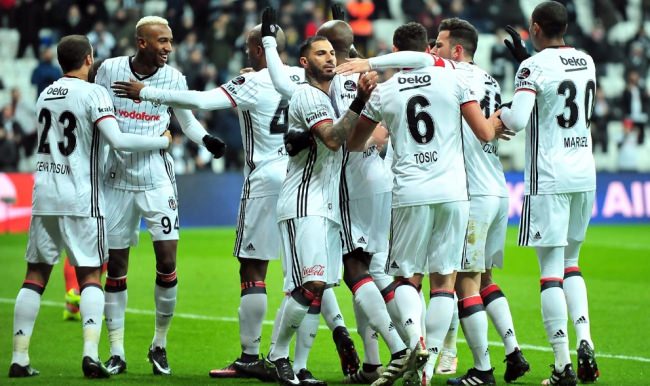 Olay söylenti! Beşiktaş kural hatası mı yaptı?