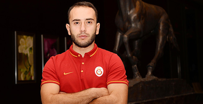 'Olcan Adın kilolu değil, formalar dar'