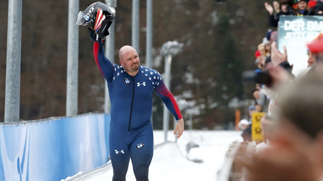 Olimpiyat şampiyonu sporcu odasında ölü bulundu