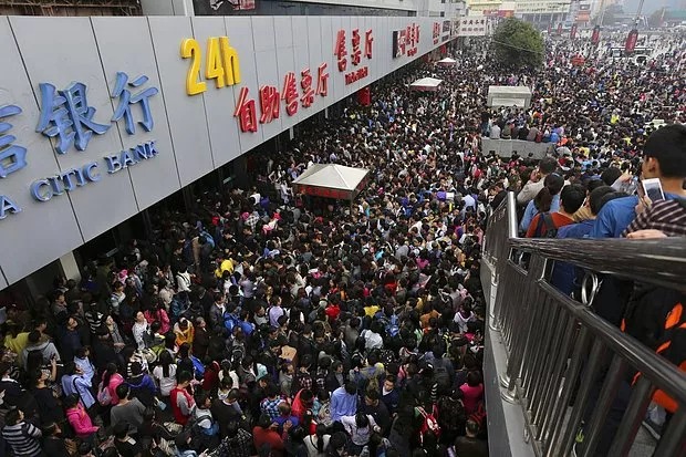 Olmaz böyle bir rakam! 2 milyar Çinli harekete geçecek!