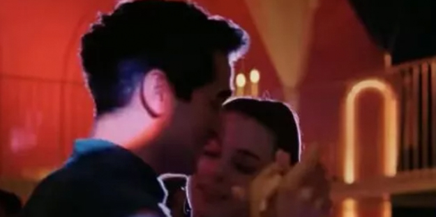 Olmaz olsun böyle dizi! Allah sizi kahretsin...