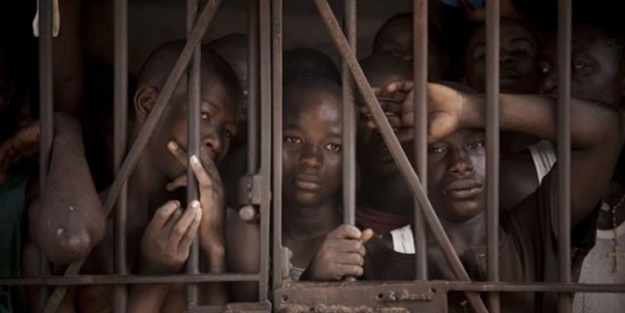 Ölmek için yalvarıyorlar! - FOTO