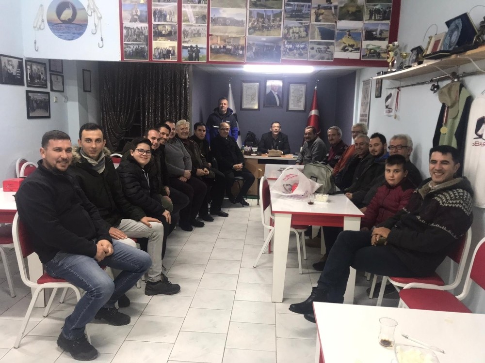 Olta balıkçılarına spin avcılığı anlatıldı 