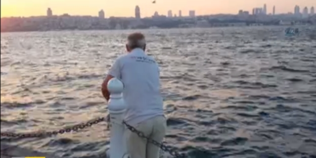 Oltayla martı yakaladı - VIDEO