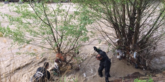 Oltu Çayı'nda kaybolan çift için ekip kuruldu