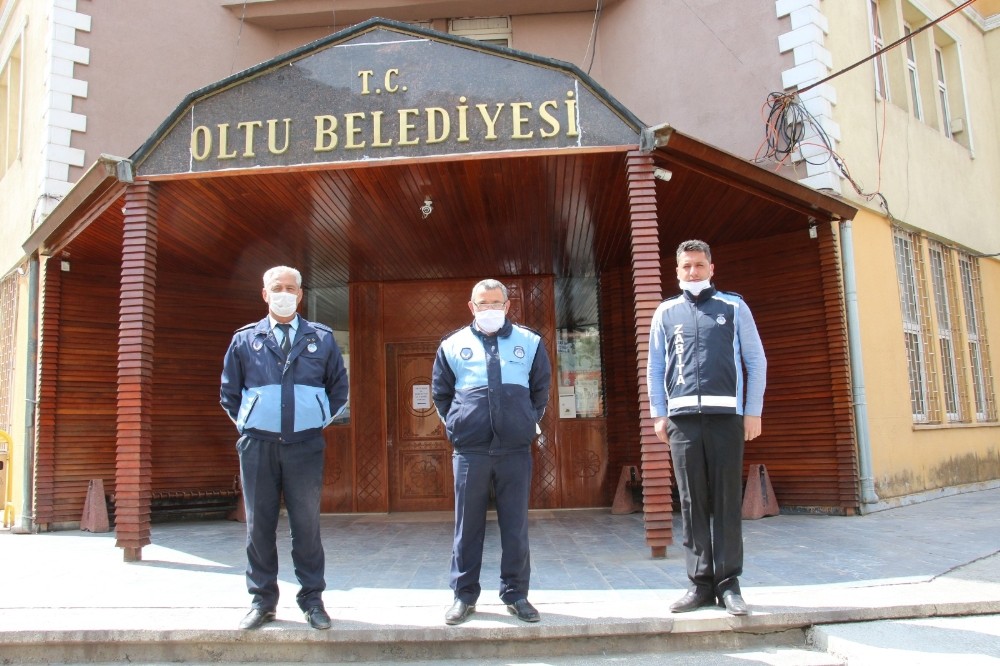 Oltu Zabıta Ekiplerinden örnek davranış 