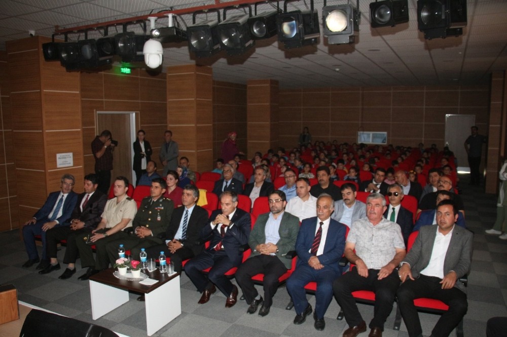 Oltu’da İlköğretim Haftası etkinlikleri 