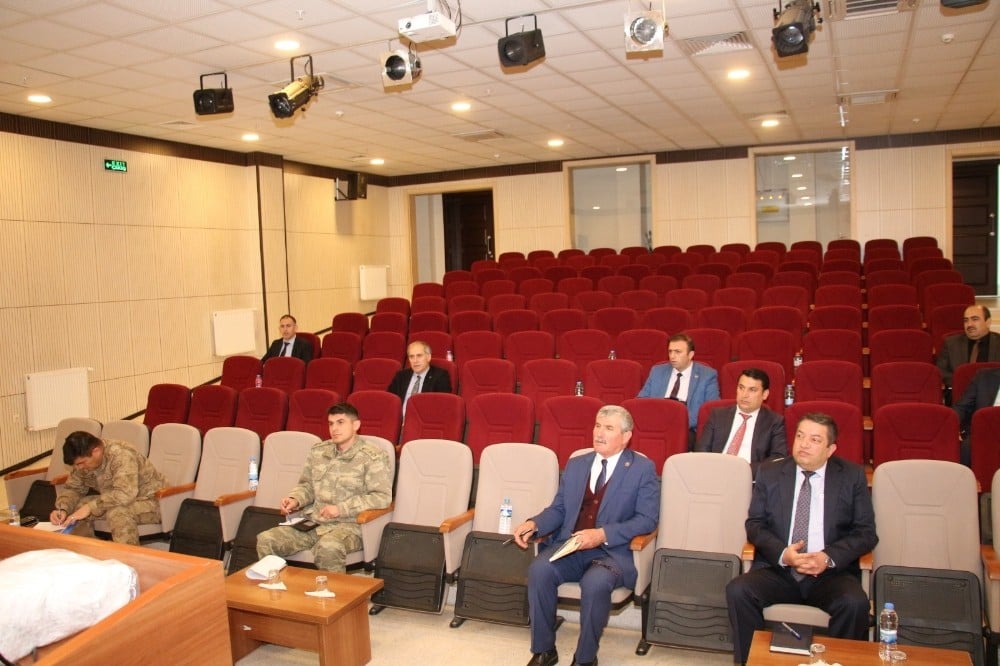 Oltu’da Vefa Destek toplantısı yapıldı 