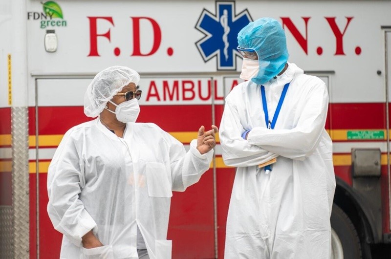 Koronavirüste salgının merkez üssü artık ABD! Ölü sayısı İtalya'yı da geçti