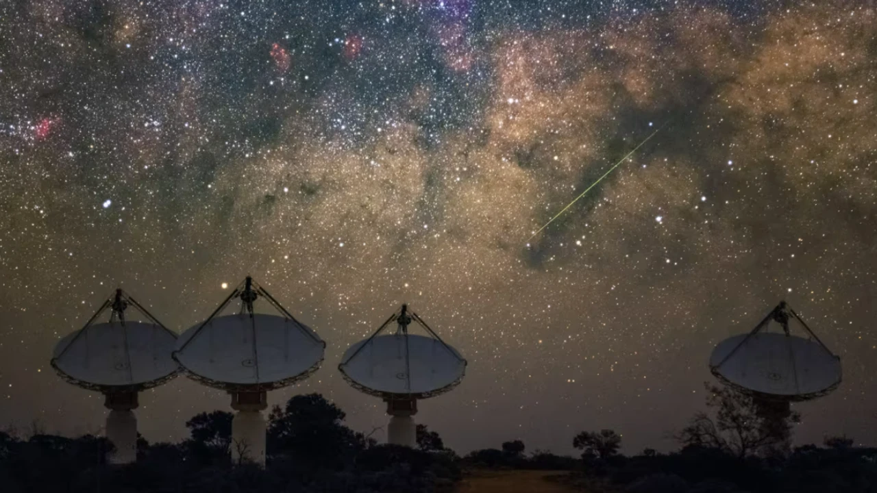 Ölü uydudan dünyaya gizemli sinyal gönderildi!