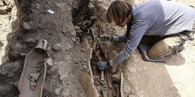 'Ölüler kenti' 1700 yıl sonra ortaya çıktı