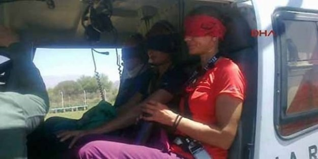 Ölüm helikopterine böyle bindiler