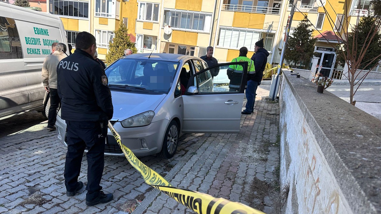 Ölüm onu tahlil sonuçlarını almaya giderken buldu