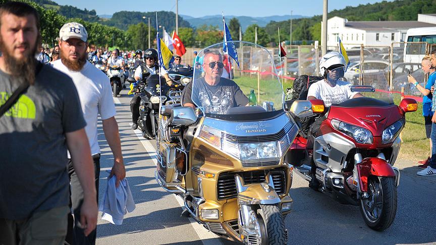 'Ölüm Yolu'nda barış yürüyüşü son buldu