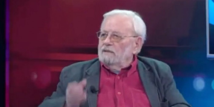 Ölünce cesedinin yakılmasını vasiyet eden yazardan, hafızlar için aşağılık cümleler