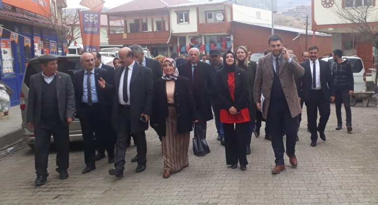 Olur’a kadın başkan 