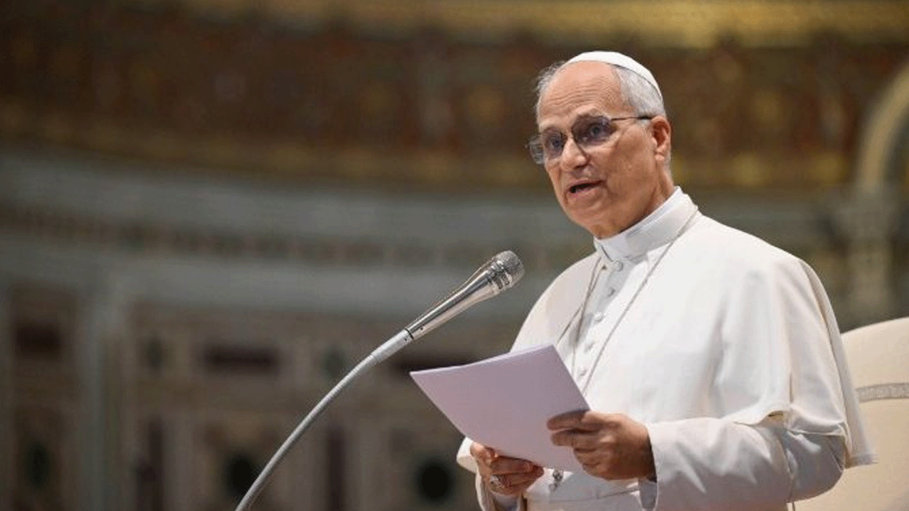 Ölüyorlar dedi öldürenleri söyleyemedi: Papa'dan ne şiş yansın ne kebap!