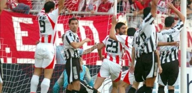 Olympiakos'un galibiyet serisi sona erdi