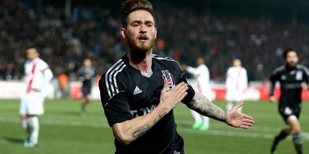Beşiktaş'ın golcüsü geri dönüyor