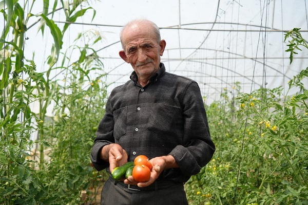 Ömrünü ata tohumu meselesine adadı!