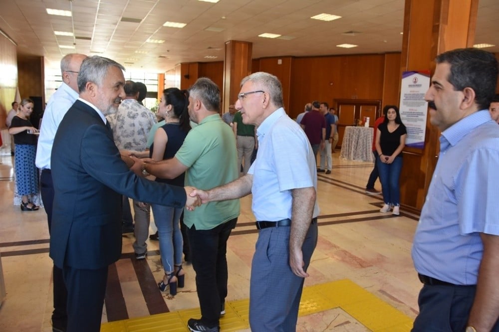 OMÜ ailesi bayramlaştı 