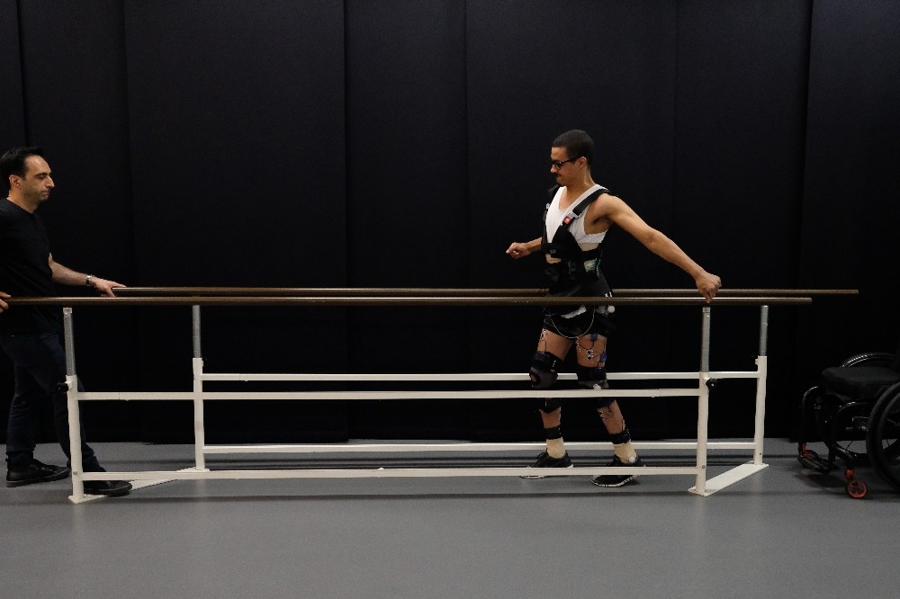 Omurilik felcinde çığır açan gelişme: ’Elektro terapi’ 