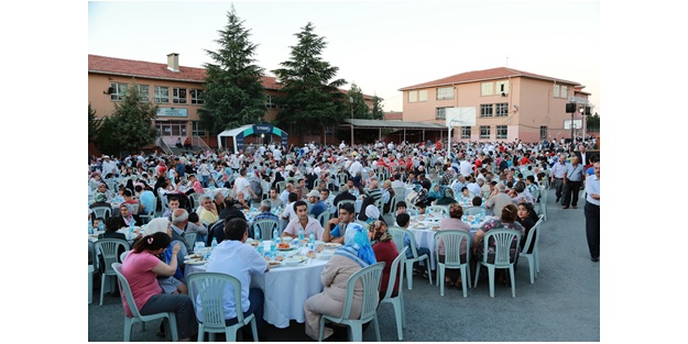 On bir ayın sultanı 'Ramazan' Ümraniye'de yaşanacak