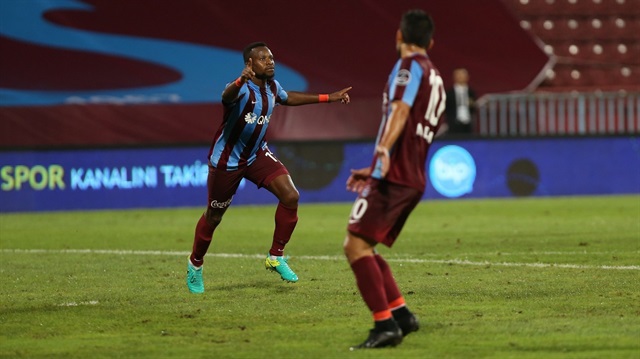 Onazi, Trabzonspor'la olan sözleşmesini feshetti