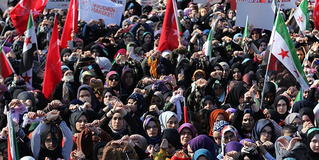 Onbinler meydanlarda buluştu! Suriye hapishanelerindeki kadın ve çocuklar serbest bırakılsın